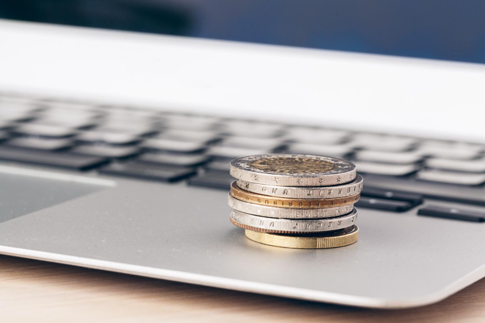 Cost Comparison: IT Staff Augmentation vs. Hiring Freelancers