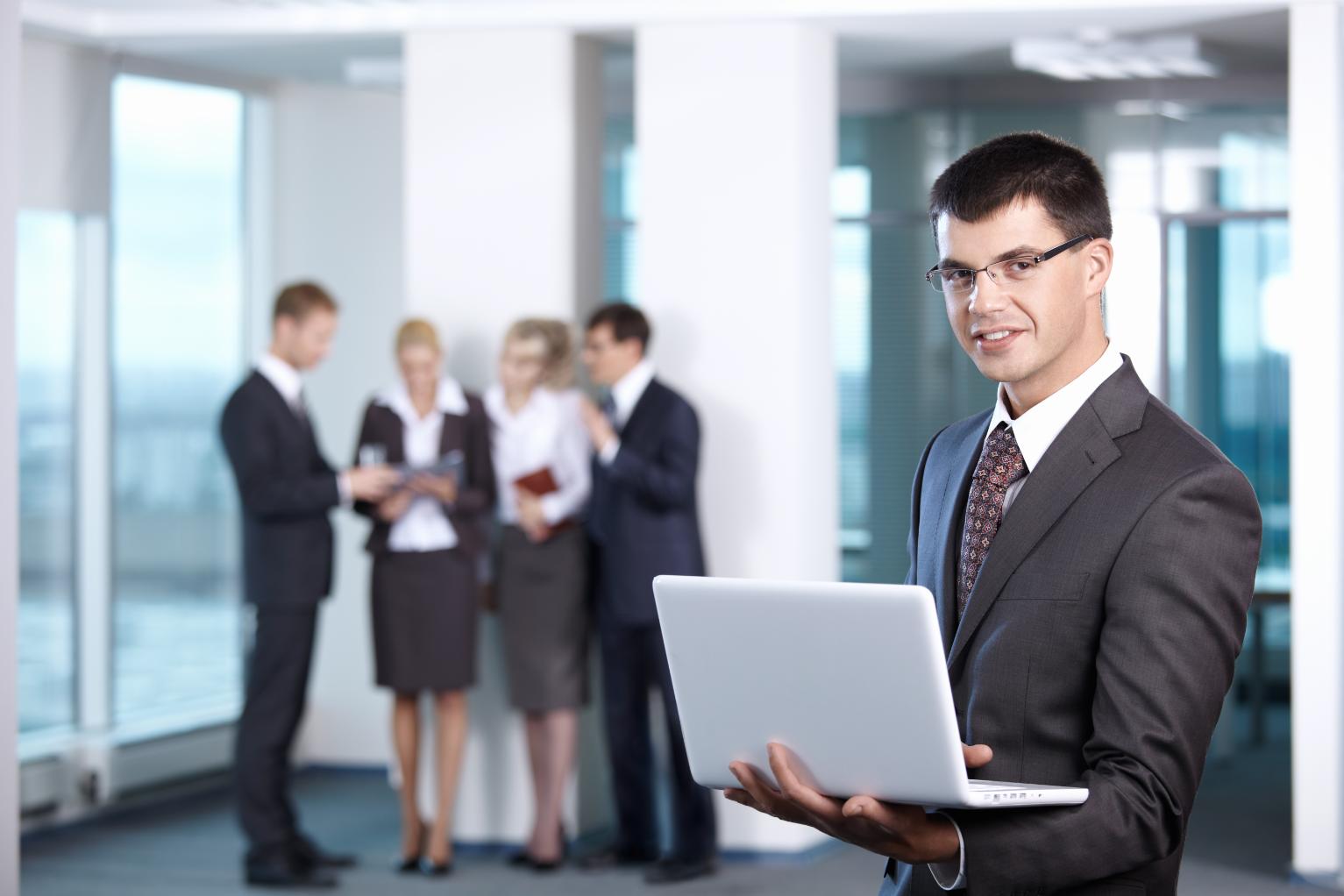 Pros and Cons of IT Staff Augmentation Firms